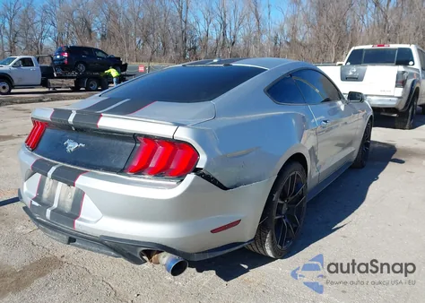 2018 Ford Mustang Ecoboost z USA, uszkodzony, nr VIN 1FA6P8TH9J5157008